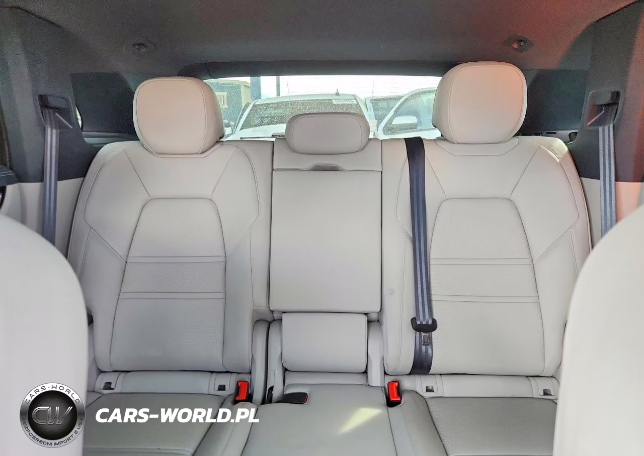 2022 Porsche Cayenne VIN:WP1AA2AY9NDA05892 - 10