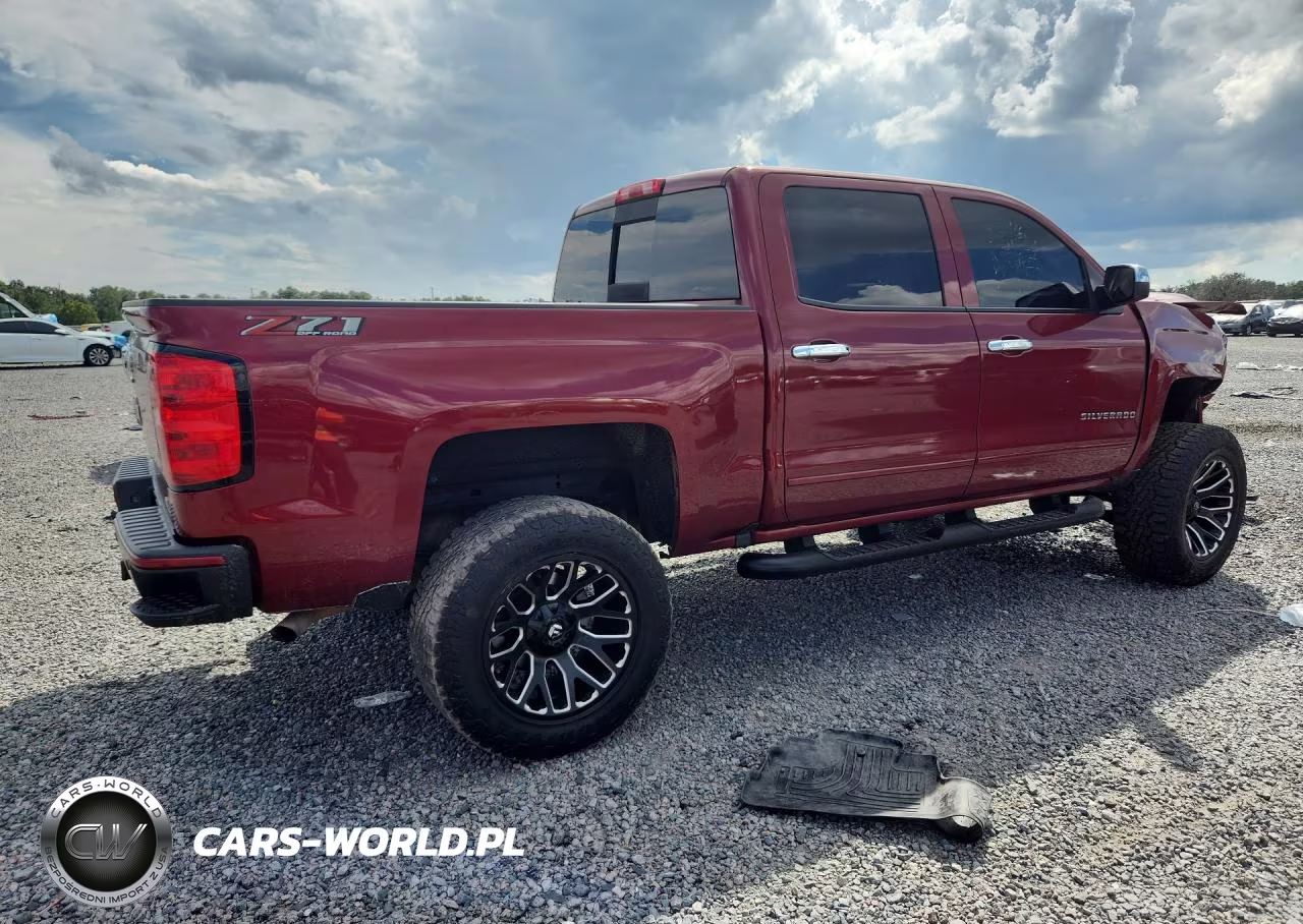 2018 Chevrolet Silverado K1500 Lt VIN:3GCUKREC7JG474673 - 3