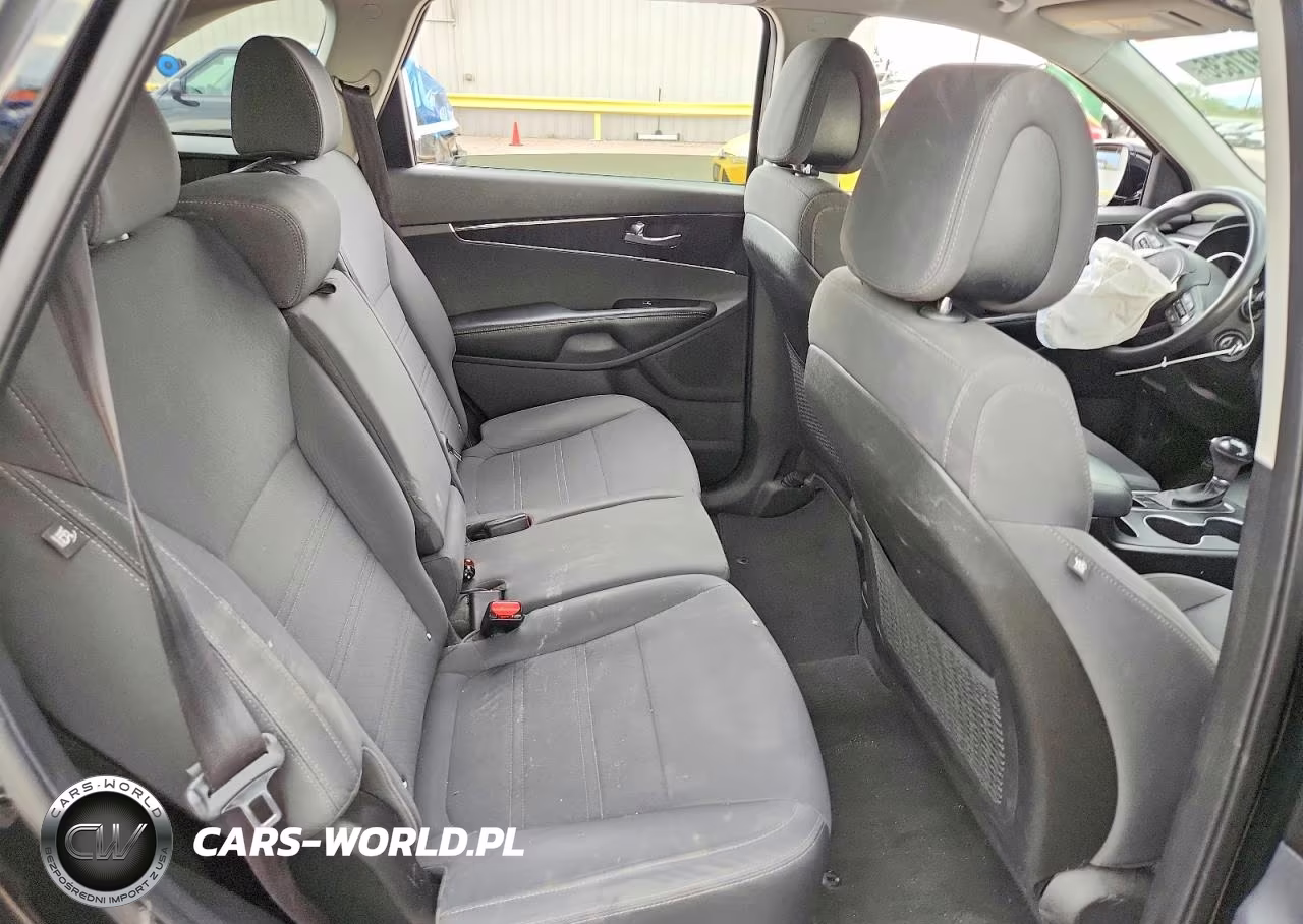 2016 Kia Sorento Lx VIN:5XYPG4A3XGG059412 - 11