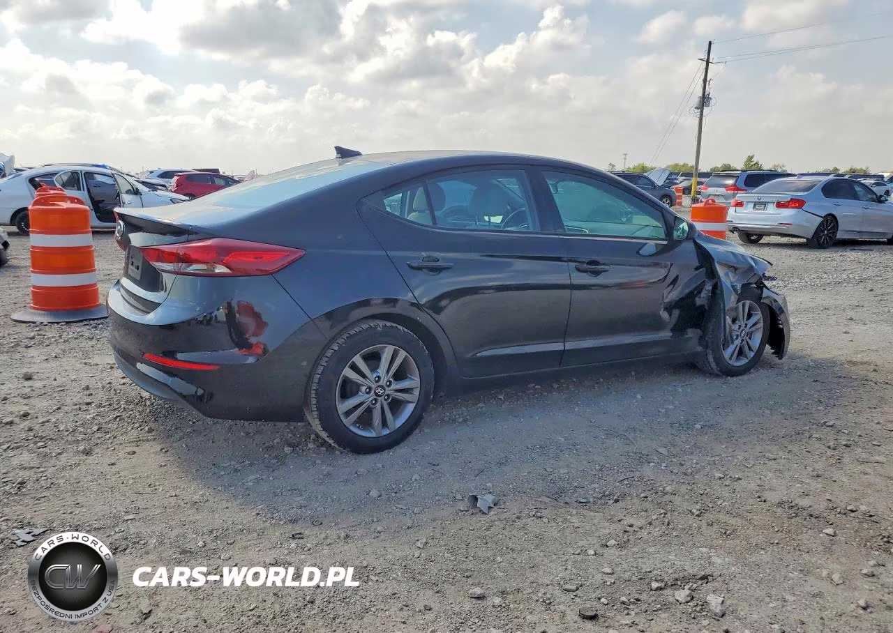 2017 Hyundai Elantra Se VIN:5NPD84LF3HH128958 - 3