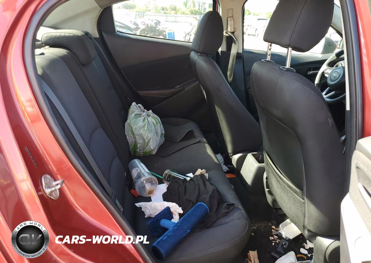 2019 Toyota Yaris L VIN:3MYDLBYV8KY517335 - 10