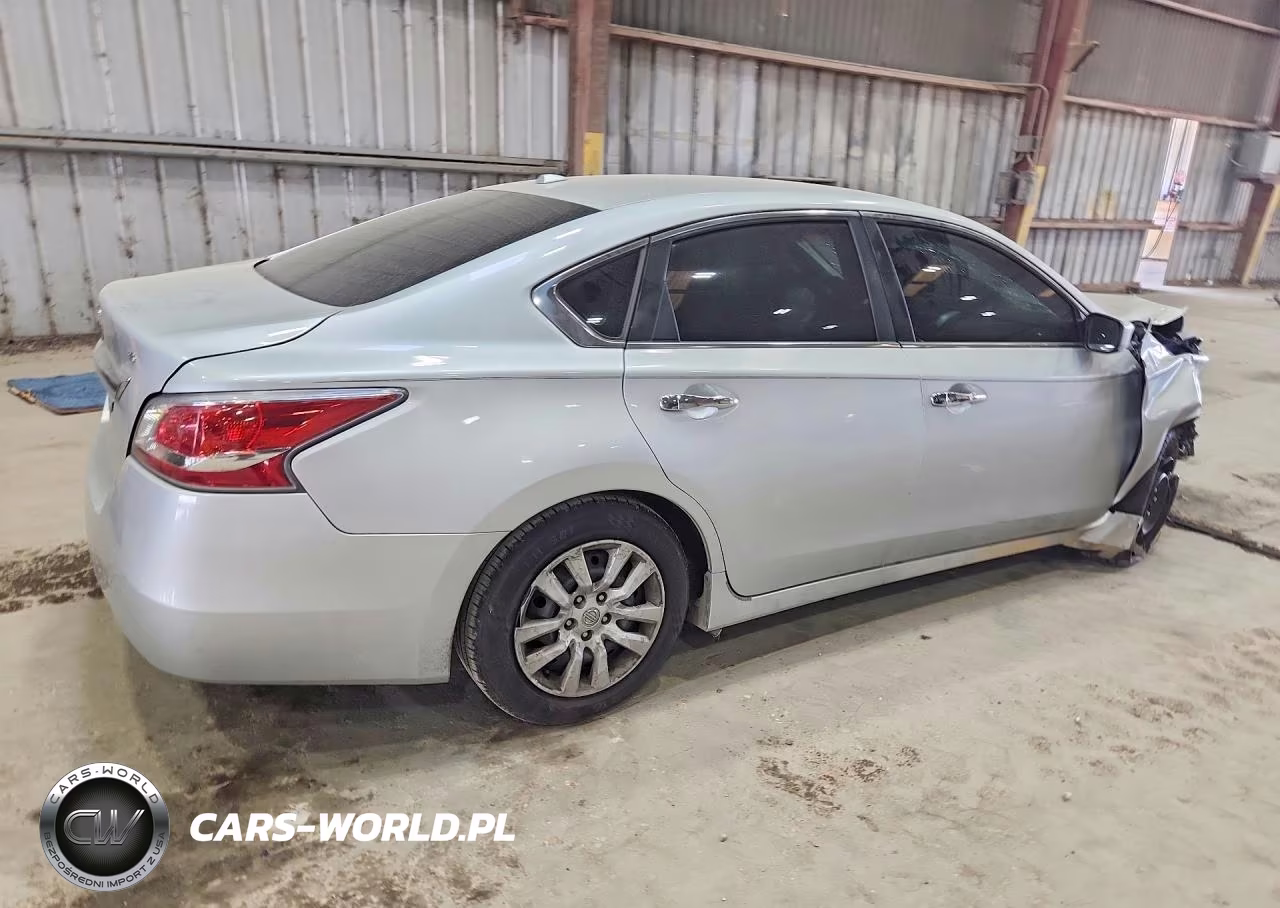 2015 Nissan Altima 2.5 S VIN:1N4AL3AP2FC195198 - 3