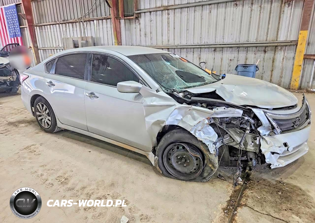 2015 Nissan Altima 2.5 S VIN:1N4AL3AP2FC195198 - 4