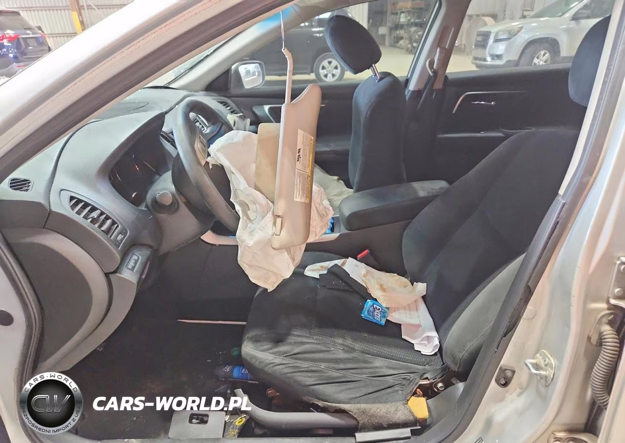 2015 Nissan Altima 2.5 S VIN:1N4AL3AP2FC195198 - 7