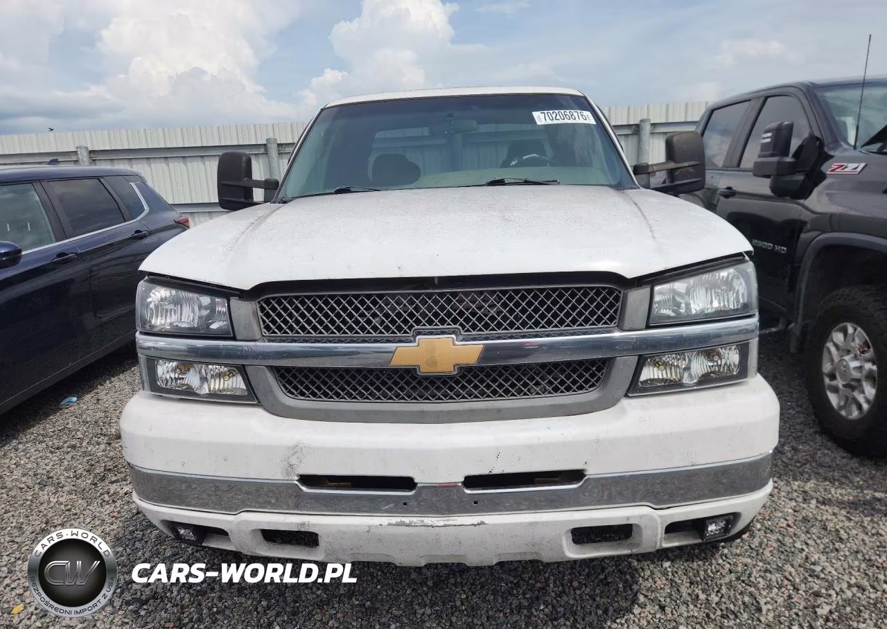 2004 Chevrolet Silverado C2500 Heavy Duty VIN:1GCHC29U34E113428 - 5