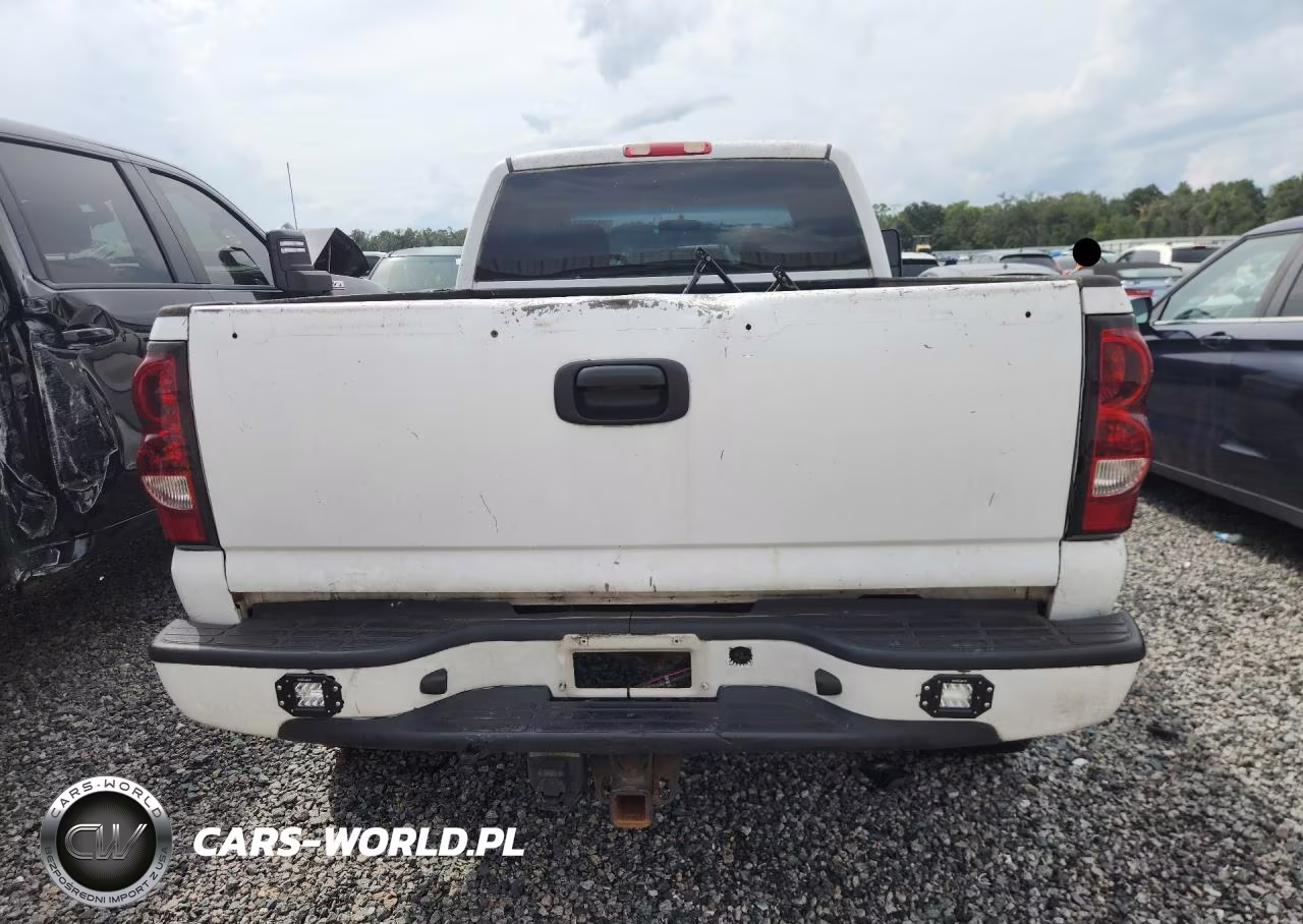 2004 Chevrolet Silverado C2500 Heavy Duty VIN:1GCHC29U34E113428 - 6