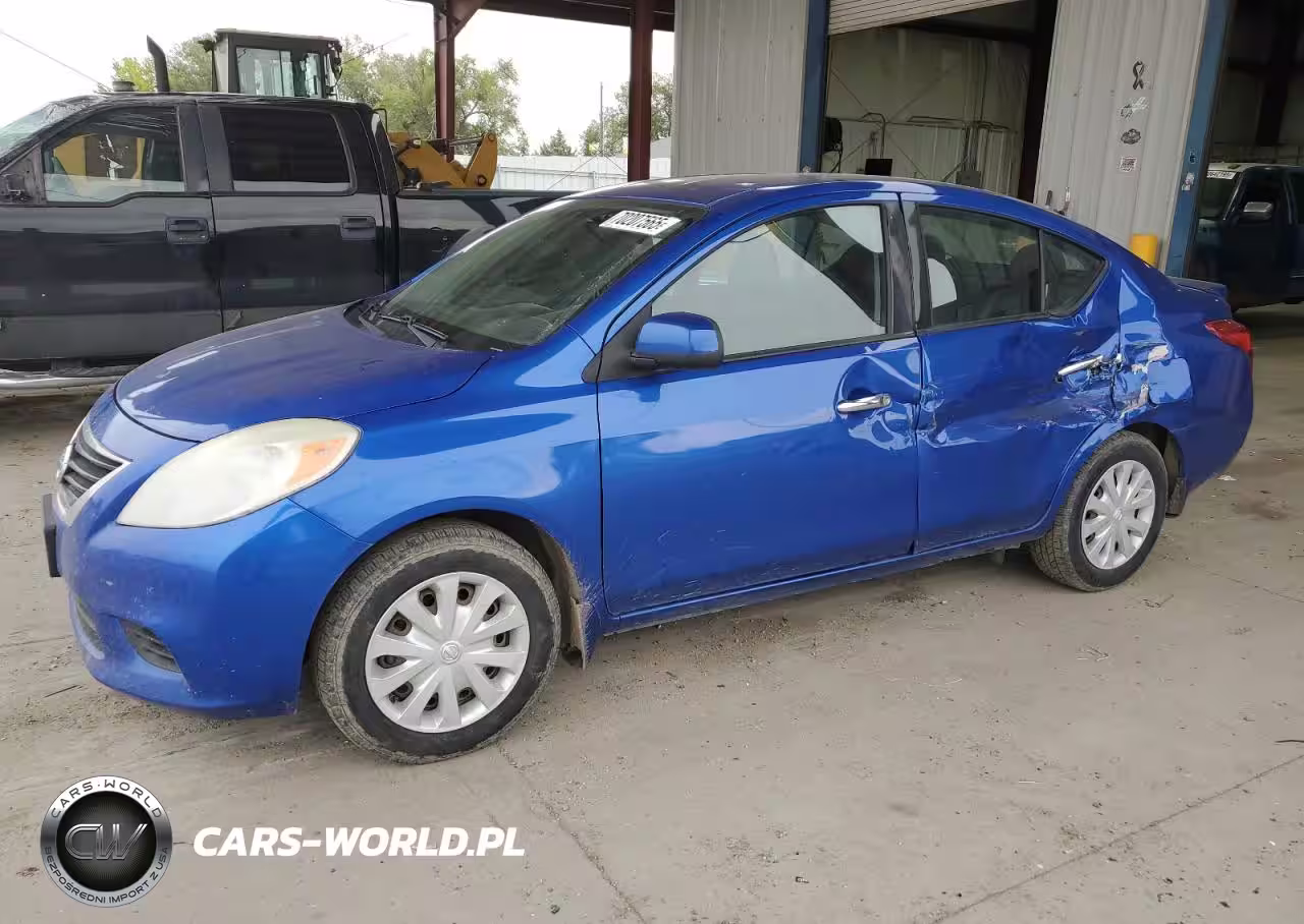2014 Nissan Versa S