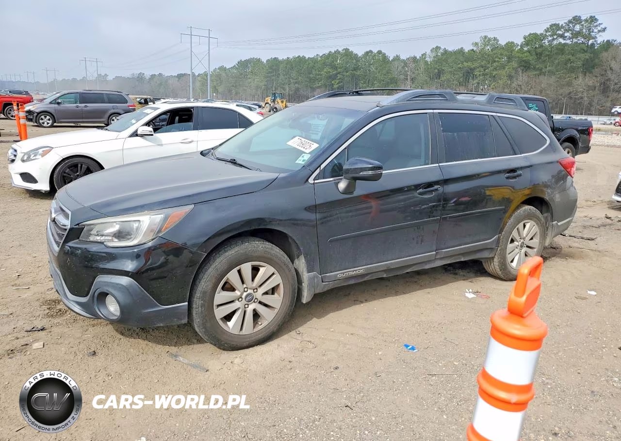 SUBARU OUTBACK 2. VIN:4S4BSAHC8J3292600 - 1