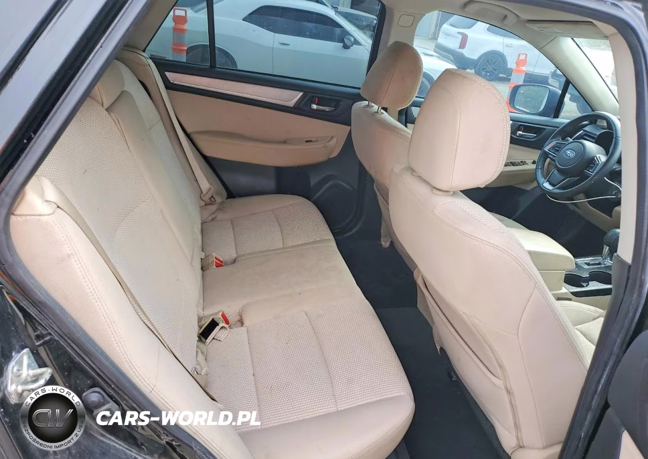 SUBARU OUTBACK 2. VIN:4S4BSAHC8J3292600 - 9