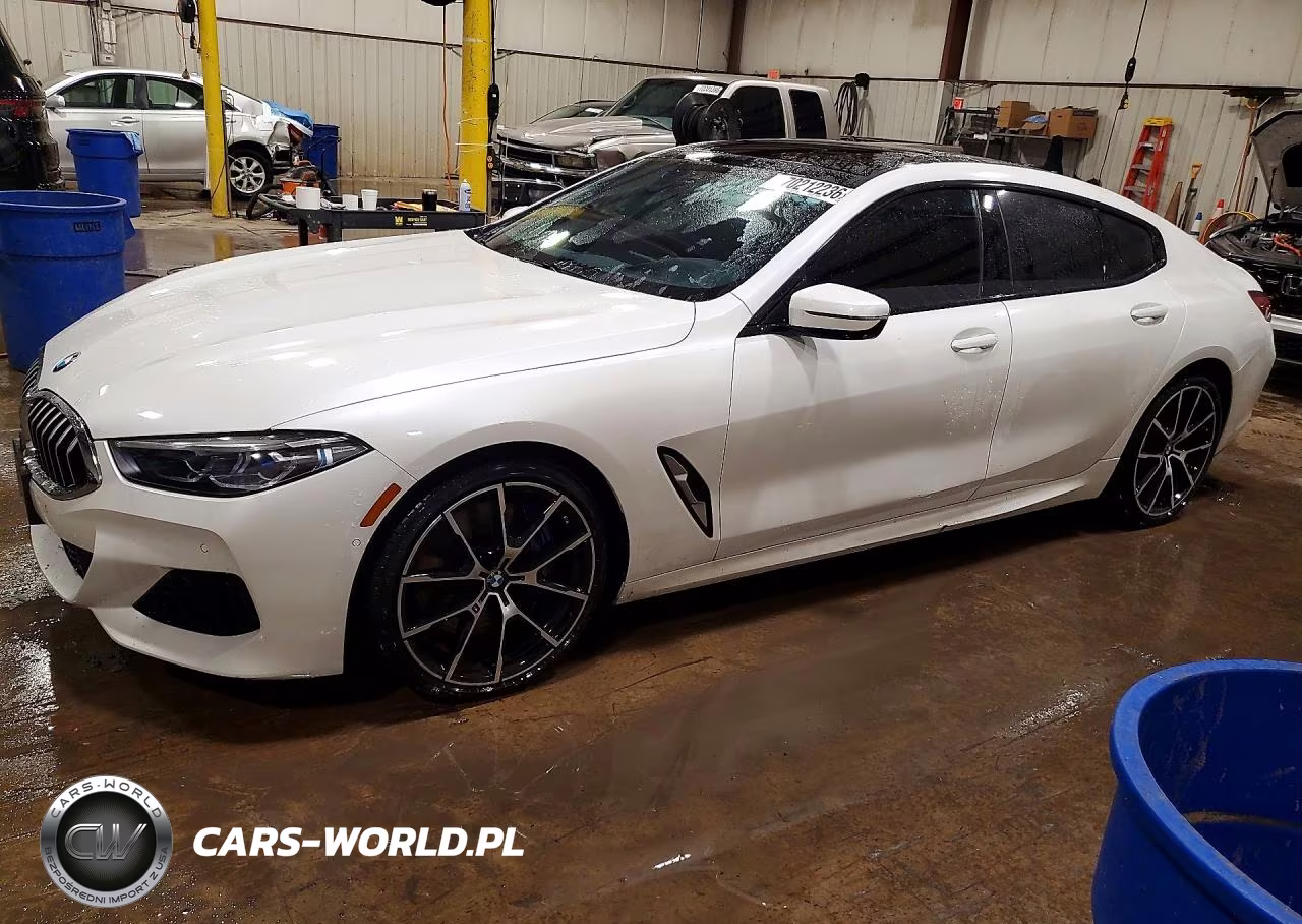 2022 BMW 840Xi
