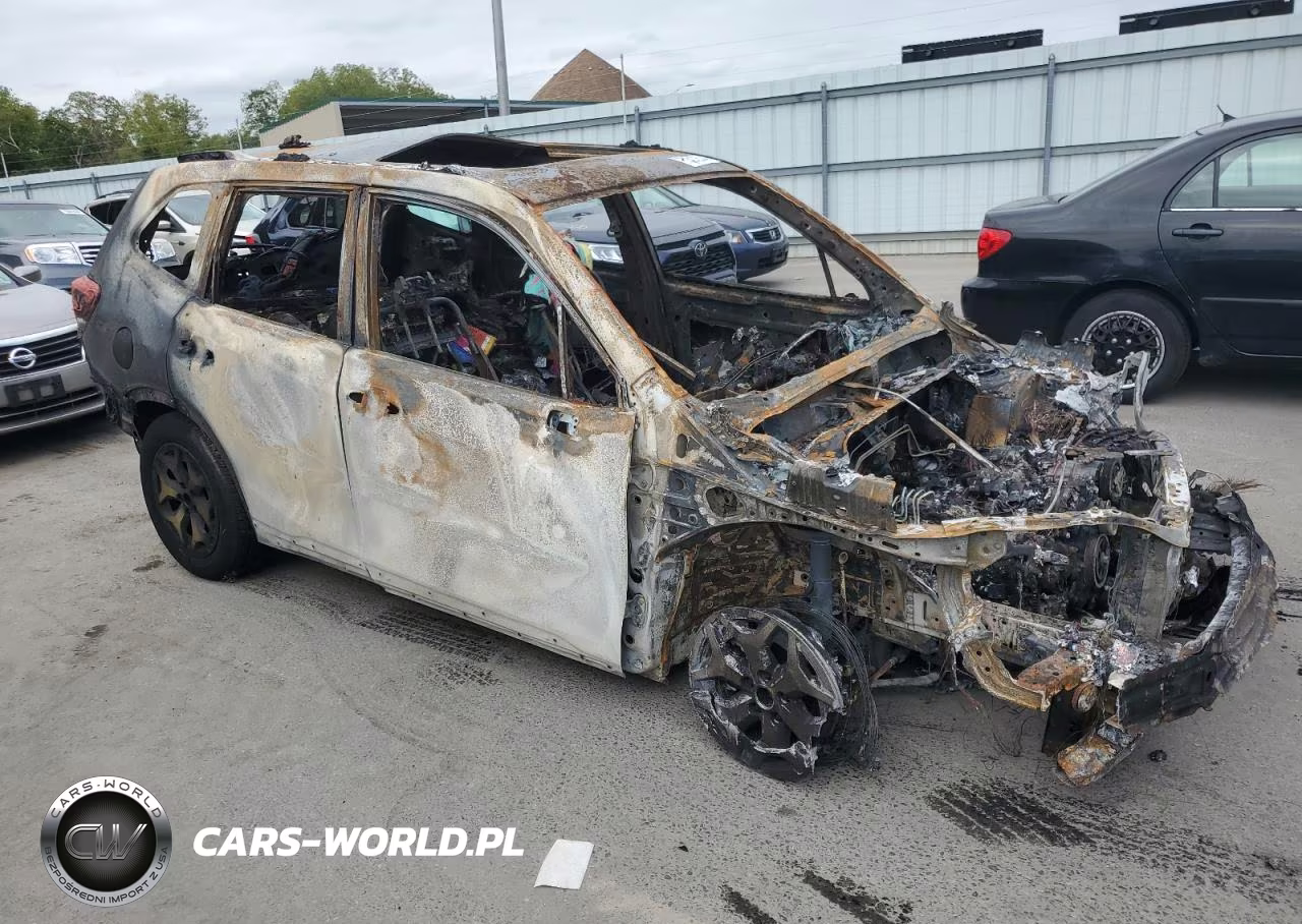 2024 Subaru Forester Premium VIN:JF2SKACC8RH473188 - 4