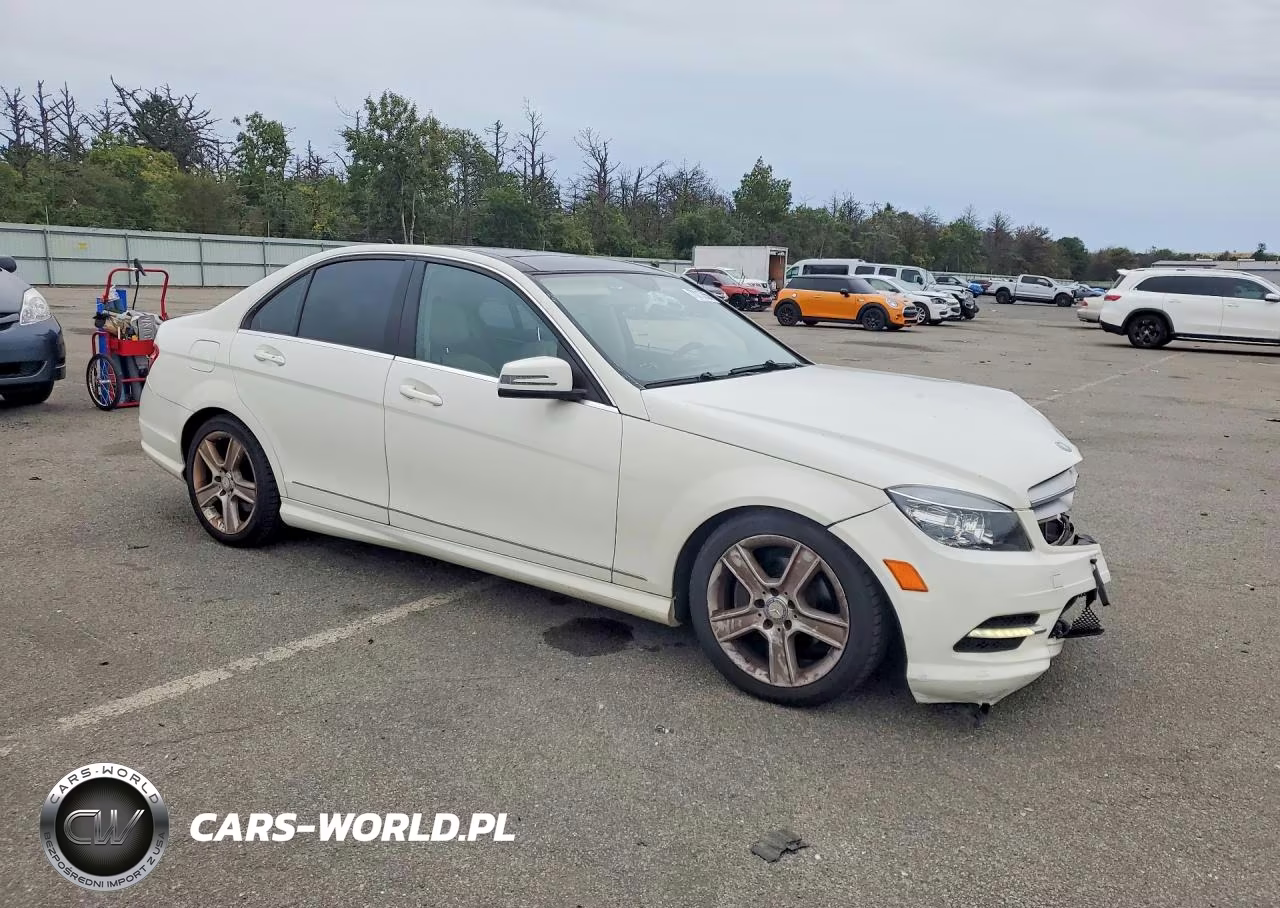 2011 Mercedes-Benz C 300 4Matic VIN:WDDGF8BB4BR167508 - 4
