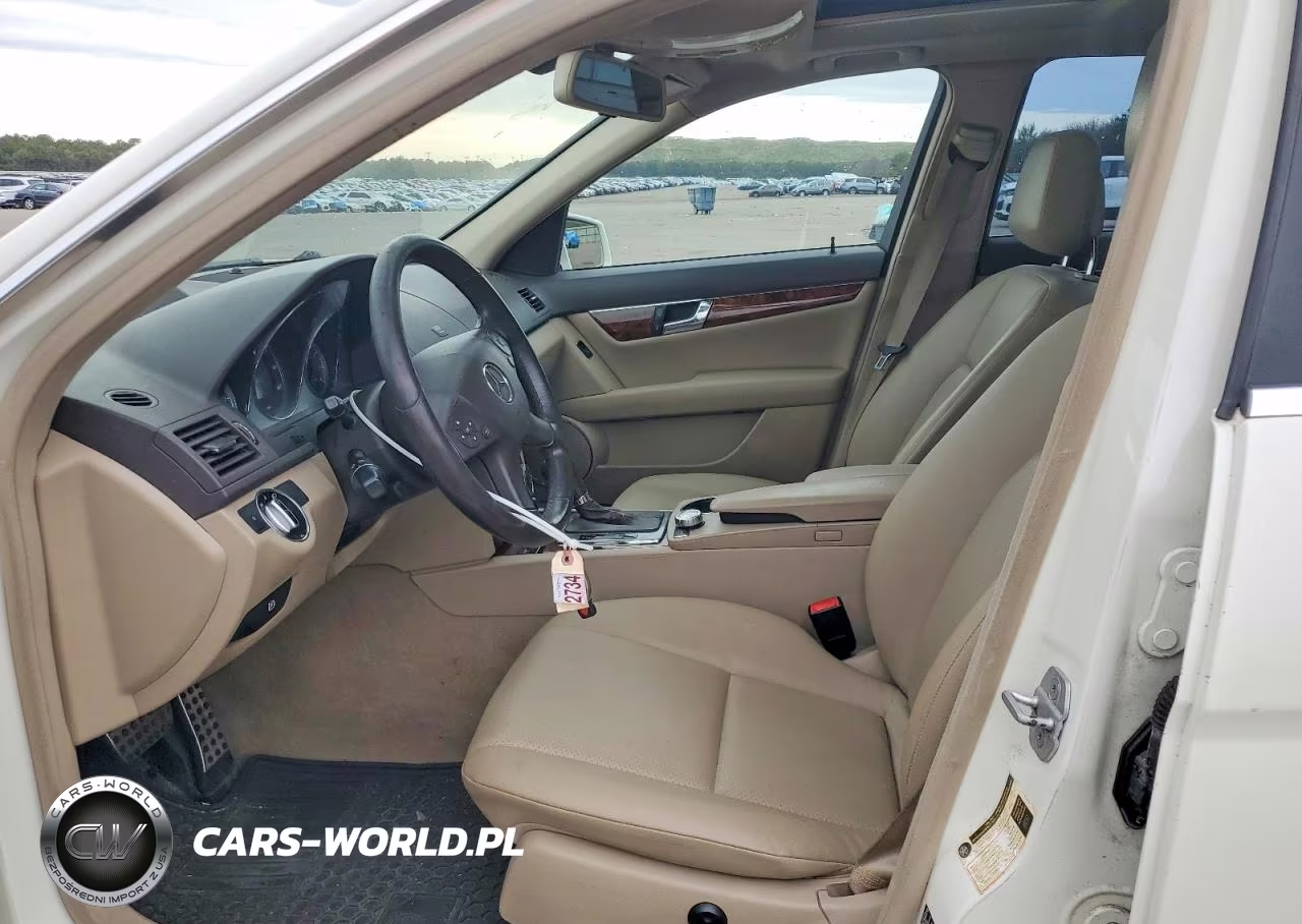 2011 Mercedes-Benz C 300 4Matic VIN:WDDGF8BB4BR167508 - 7