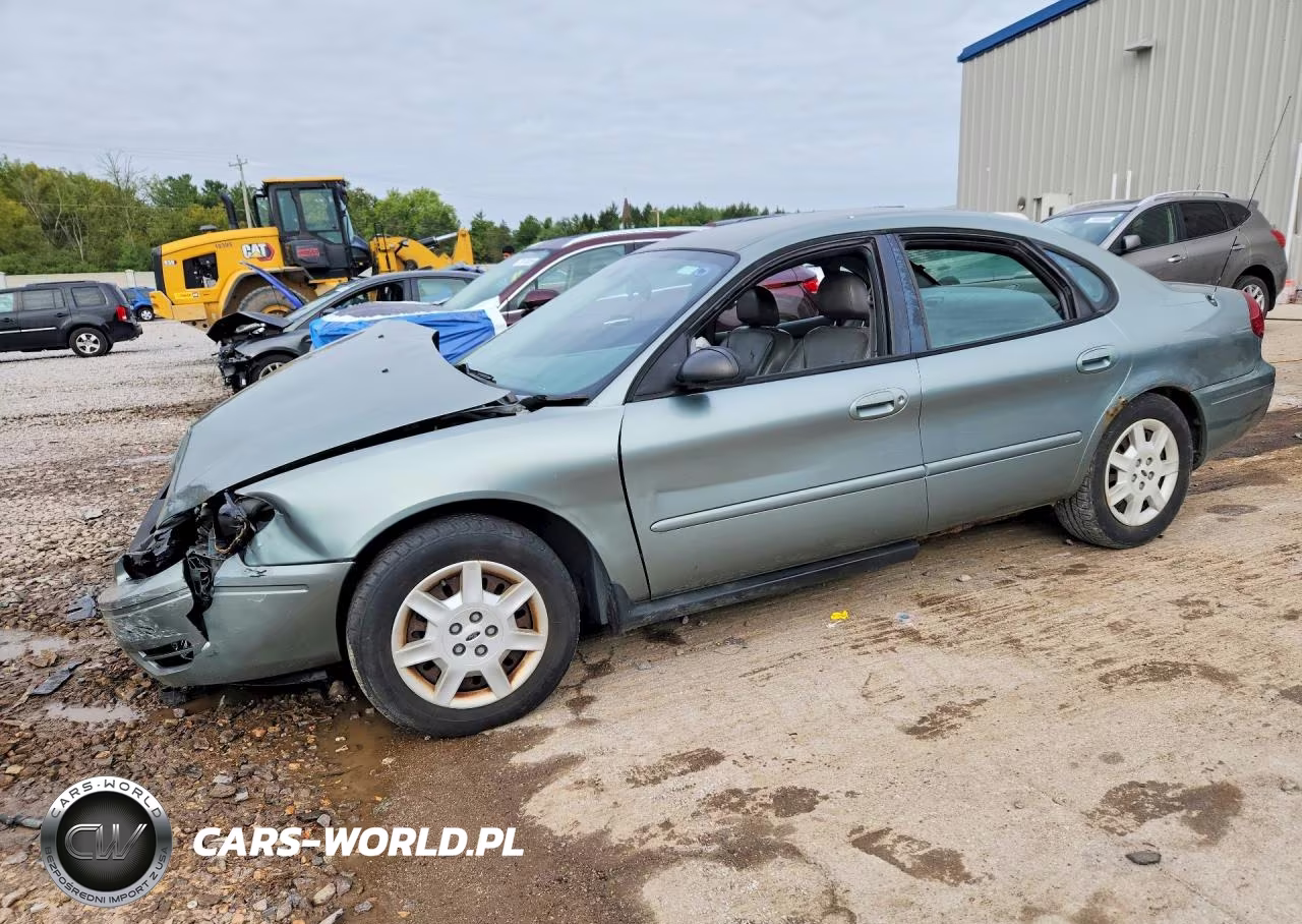 2005 Ford Taurus Se