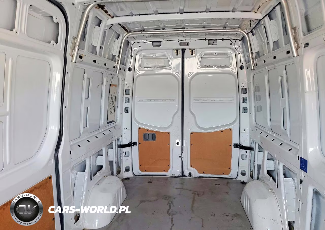 2017 Mercedes-Benz Sprinter 2500 Delivery Van VIN:WD3PE7CD4HP538737 - 10
