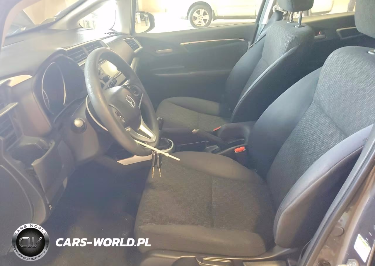 2015 Honda Fit Lx VIN:3HGGK5G59FM767327 - 7