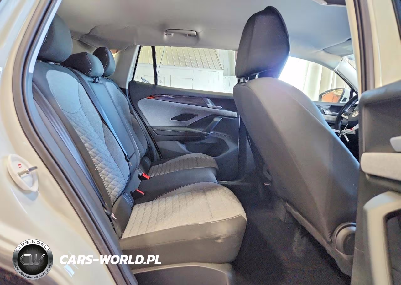 2025 Volkswagen Tiguan S VIN:3VVBR7RM2SM034598 - 10