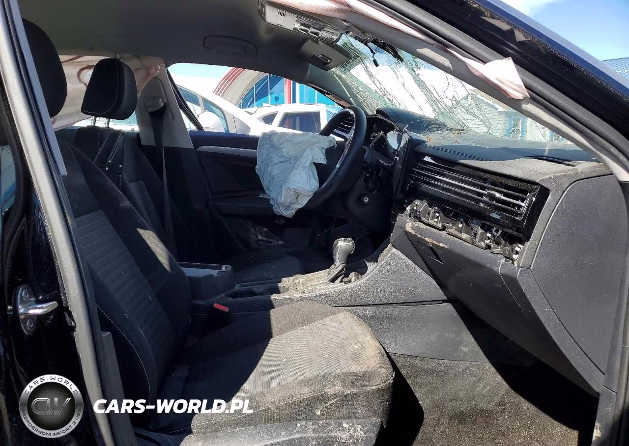 2026 Volkswagen Jetta S VIN:3VW5W7BU5TM002130 - 7