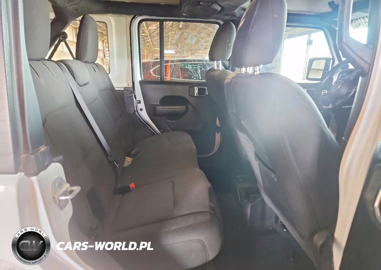 2022 Jeep Wrangler Unlimited Sport VIN:1C4HJXDG7NW223592 - 11