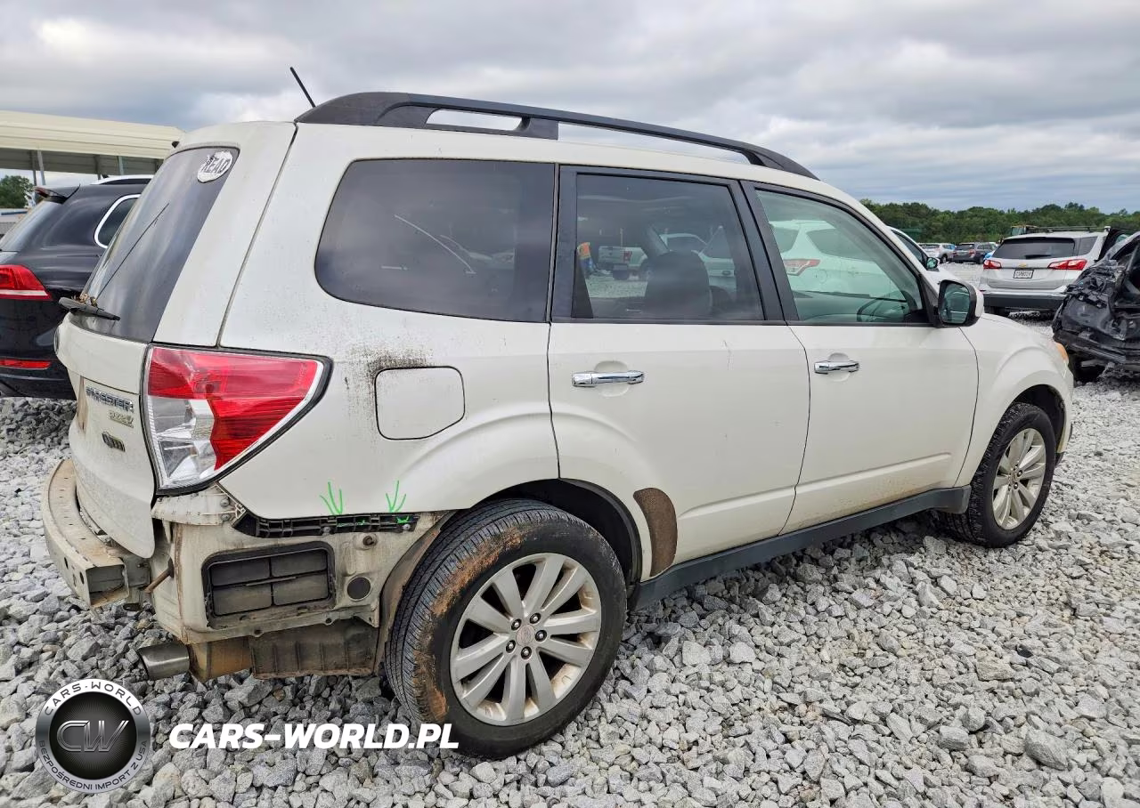 2012 Subaru Forester Limited VIN:JF2SHAEC1CH419119 - 3