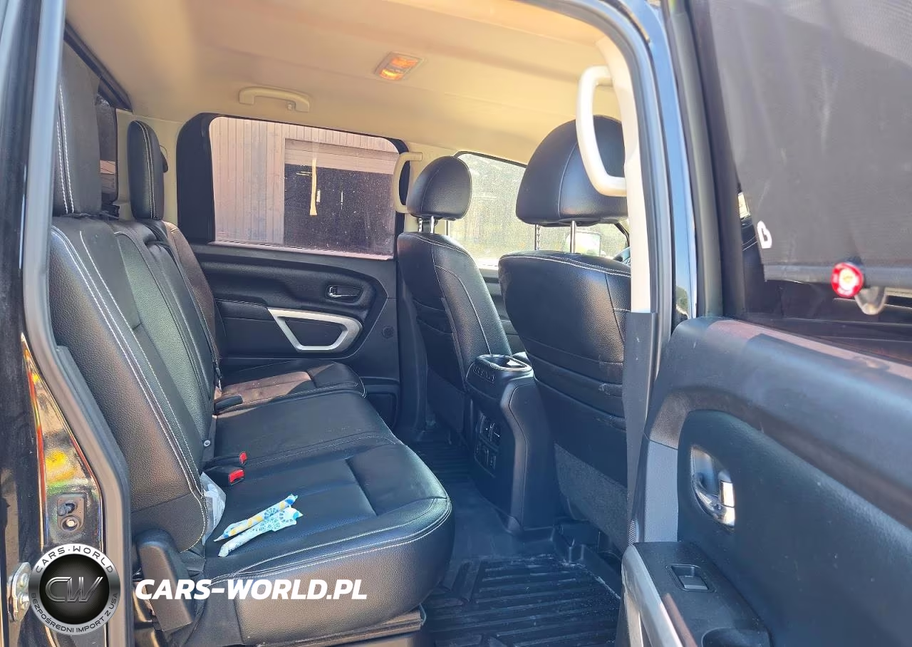 2017 Nissan Titan Xd Pro-4X VIN:1N6BA1F48HN521288 - 10