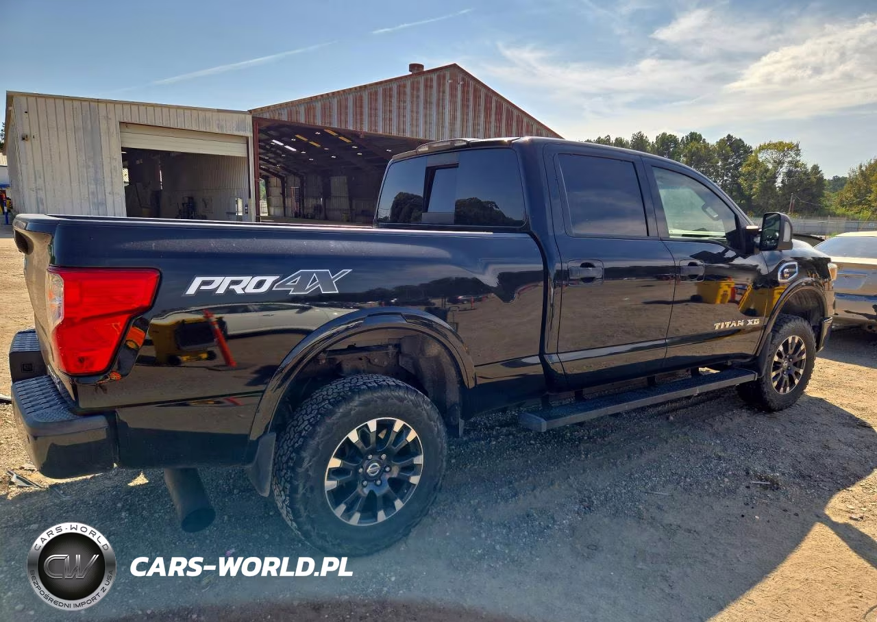 2017 Nissan Titan Xd Pro-4X VIN:1N6BA1F48HN521288 - 3