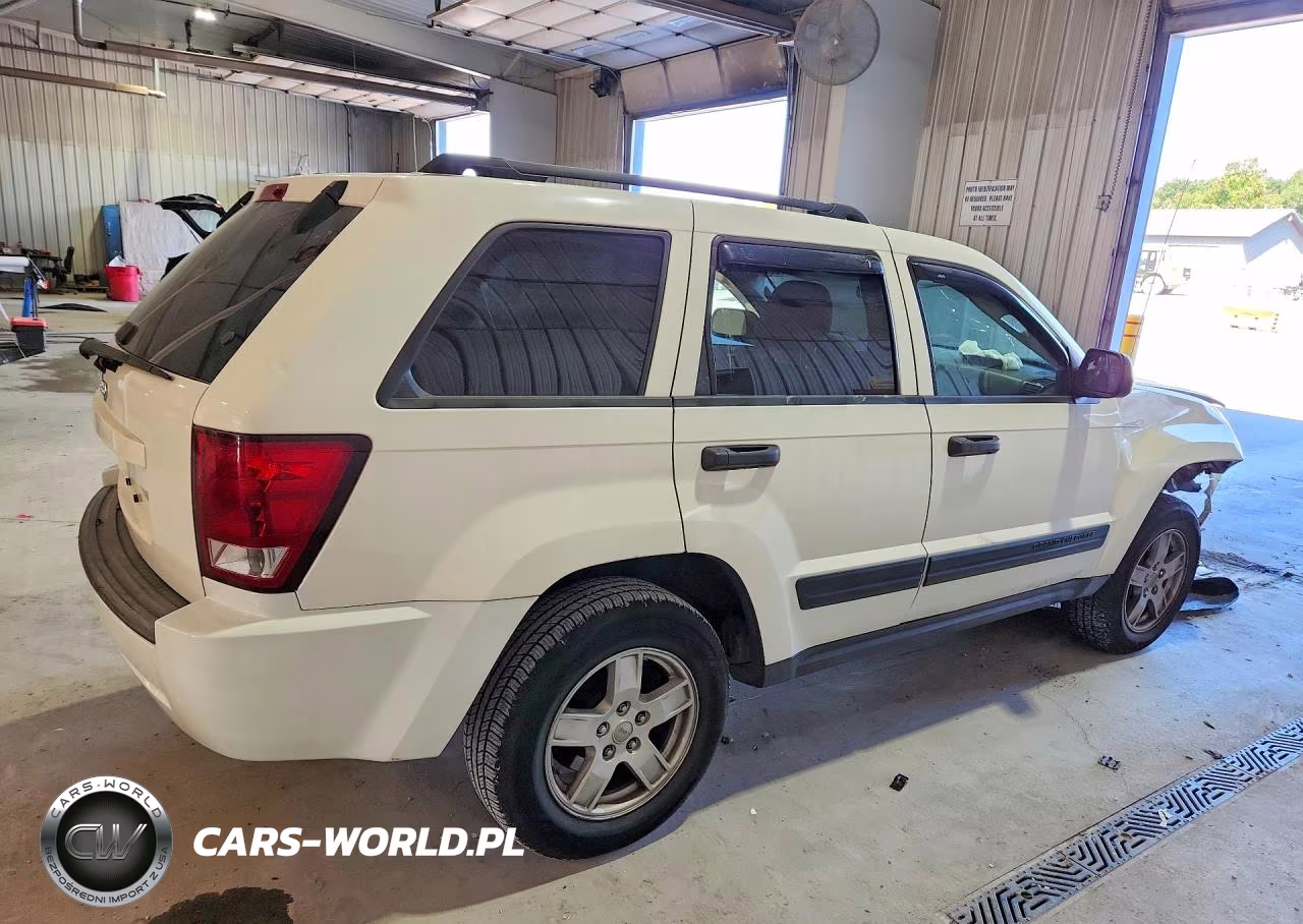 2006 Jeep Grand Cherokee Laredo VIN:1J4GR48K56C250515 - 3