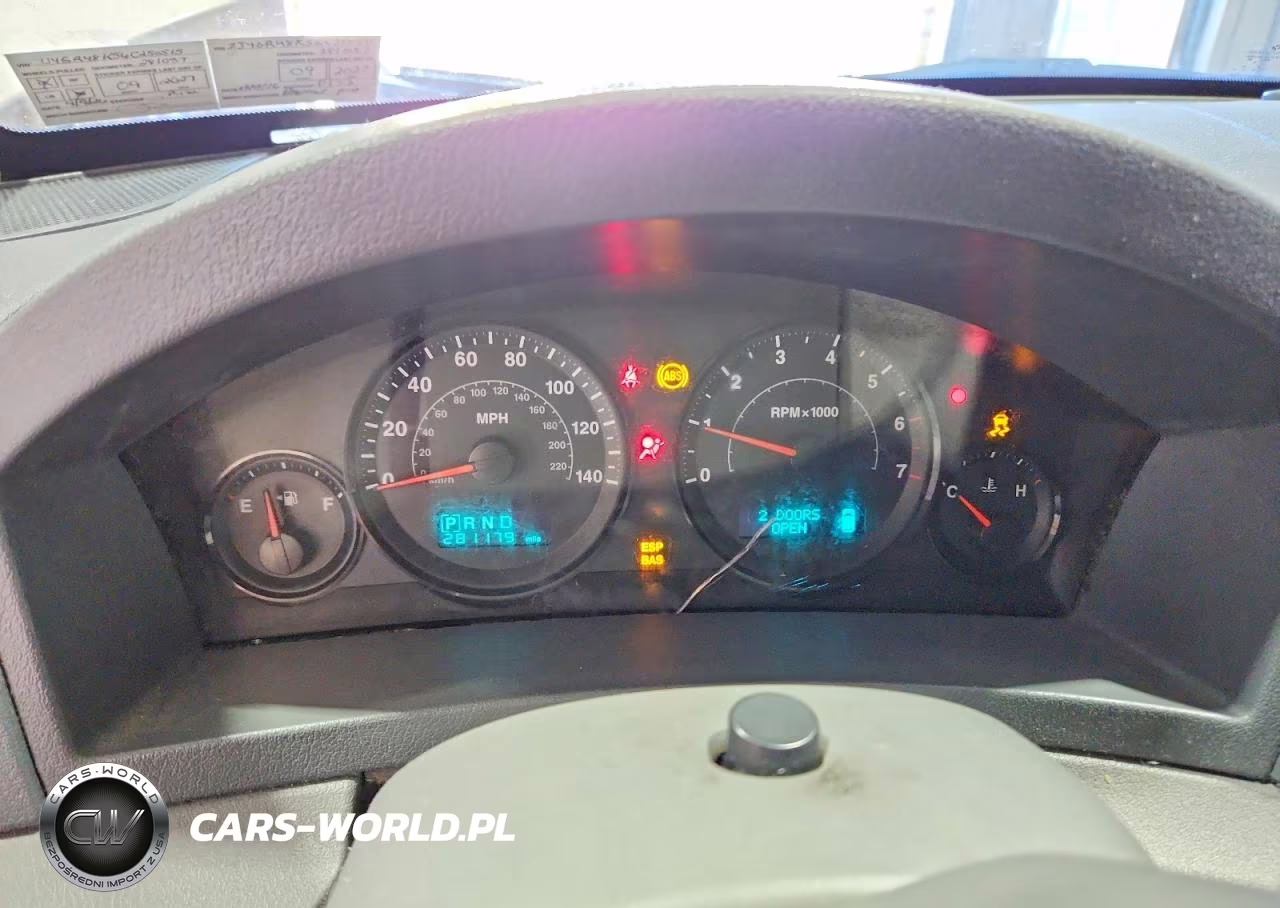 2006 Jeep Grand Cherokee Laredo VIN:1J4GR48K56C250515 - 9