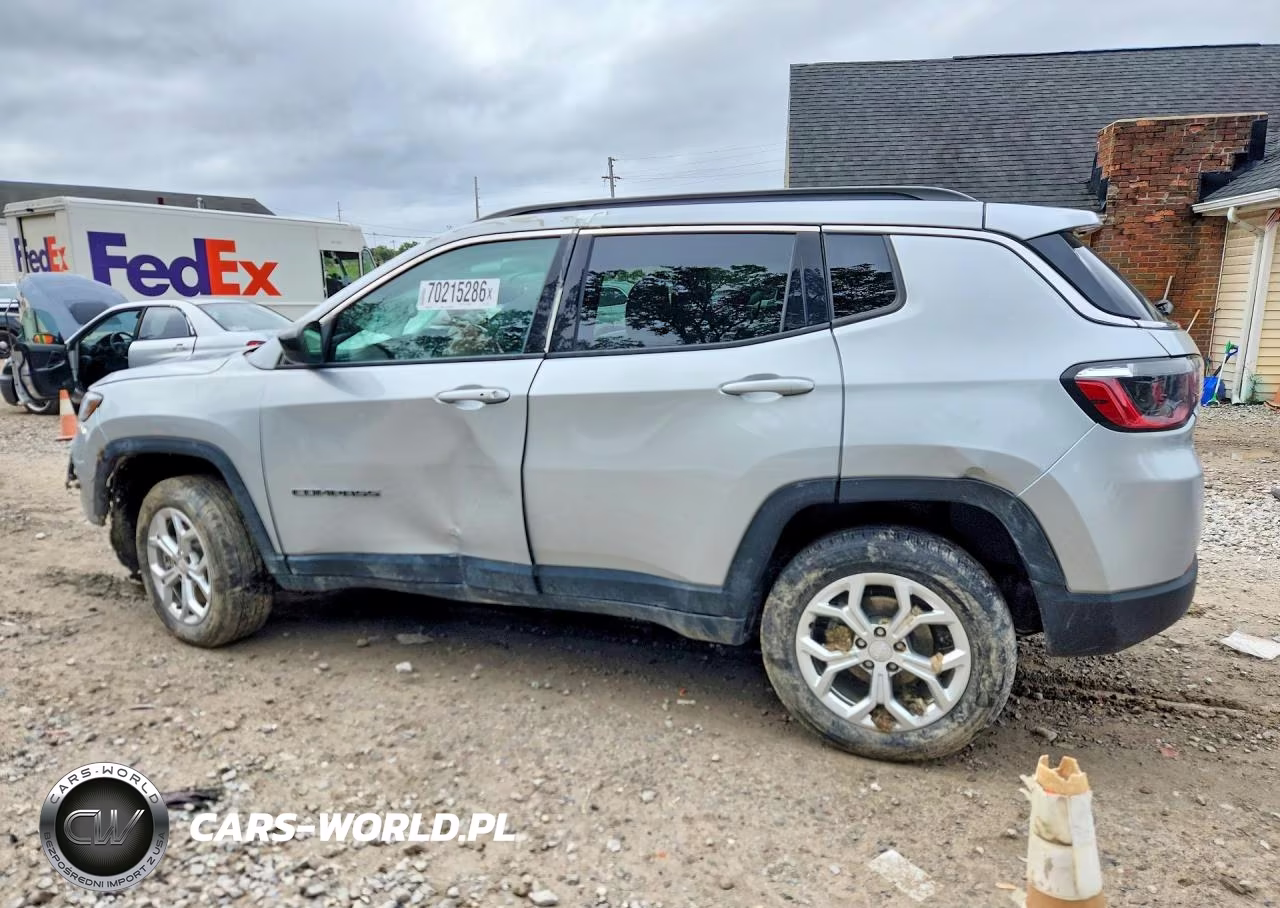 2024 Jeep Compass Latitude VIN:3C4NJDBN3RT117803 - 2