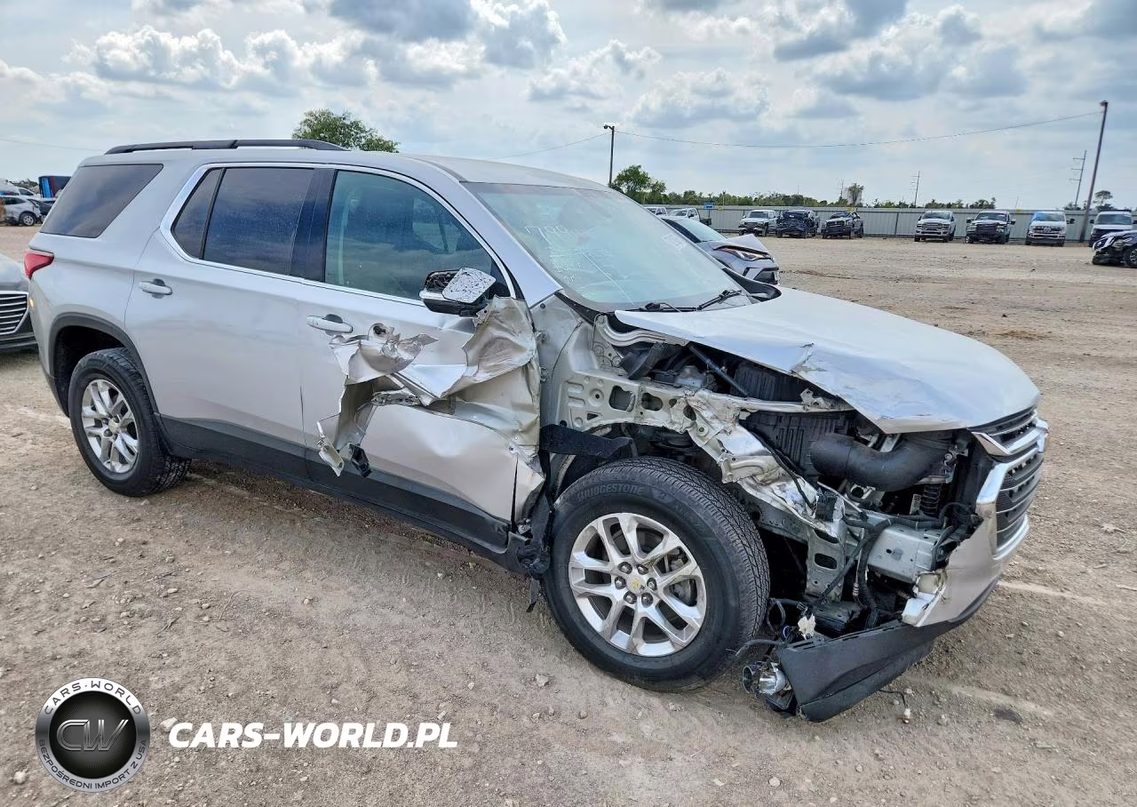 2019 Chevrolet Traverse Lt VIN:1GNERGKW3KJ180777 - 4