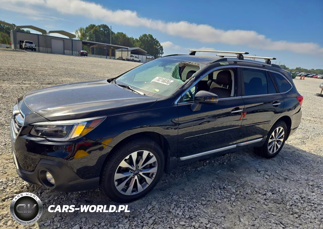 2018 Subaru Outback Touring VIN:4S4BSETC4J3204348 - 1