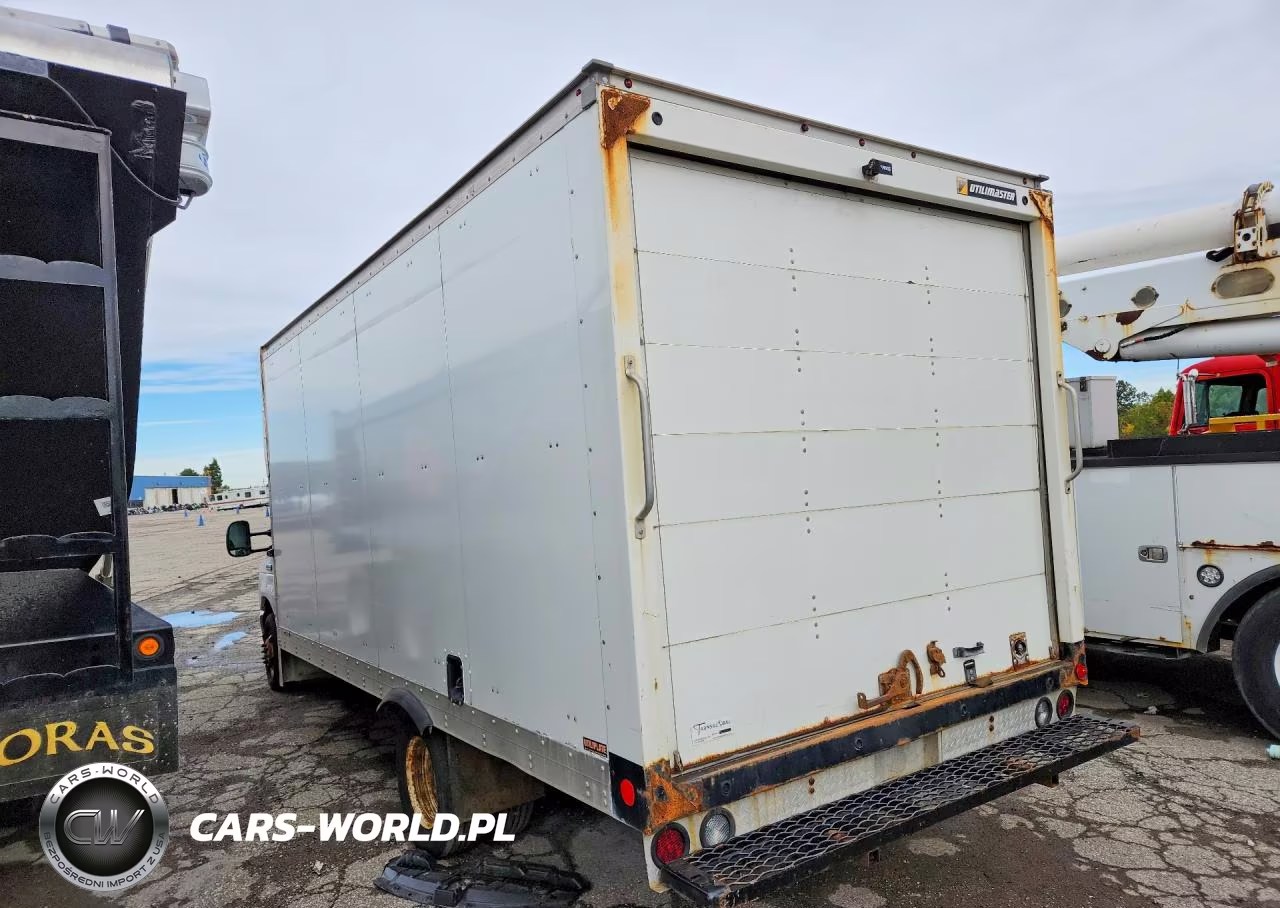 2021 Ford E350 Delivery Truck VIN:1FDWE3FN9MDC21364 - 2