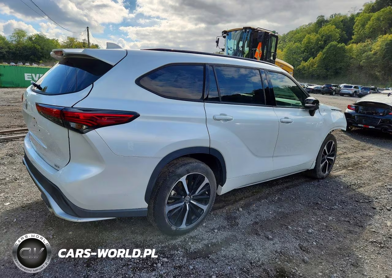 2022 Toyota Highlander Xse VIN:5TDLZRAH3NS101288 - 3