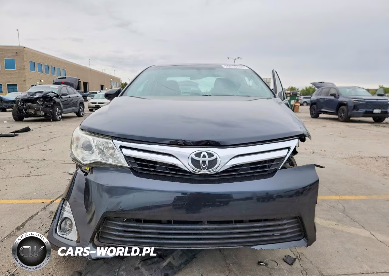 2014 Toyota Camry Xle VIN:4T4BF1FK7ER346313 - 5