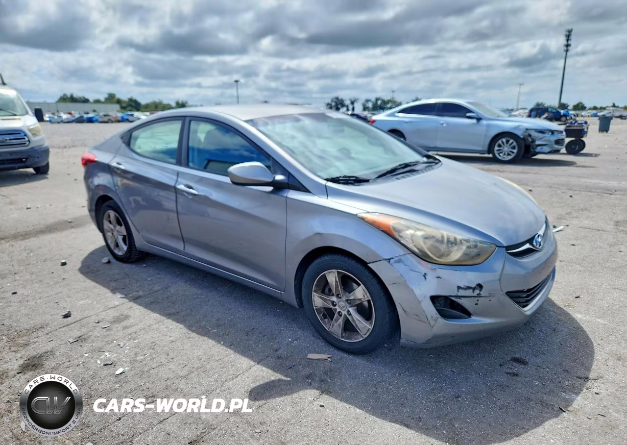 2011 Hyundai Elantra Gls VIN:KMHDH4AEXBU157294 - 4