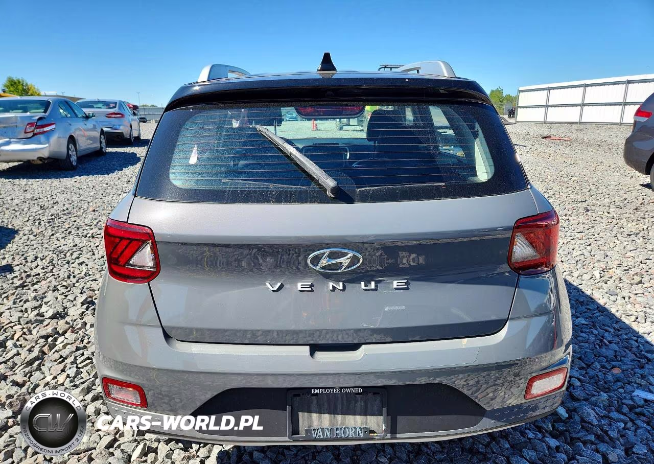 2022 Hyundai Venue Limited VIN:KMHRC8A38NU132036 - 6