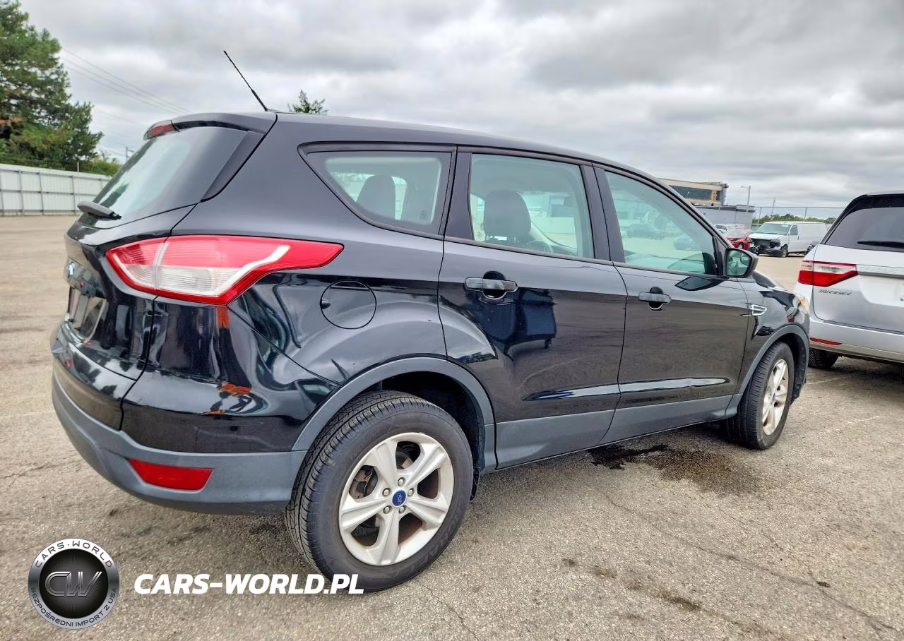 2016 Ford Escape S VIN:1FMCU0F72GUC23001 - 3