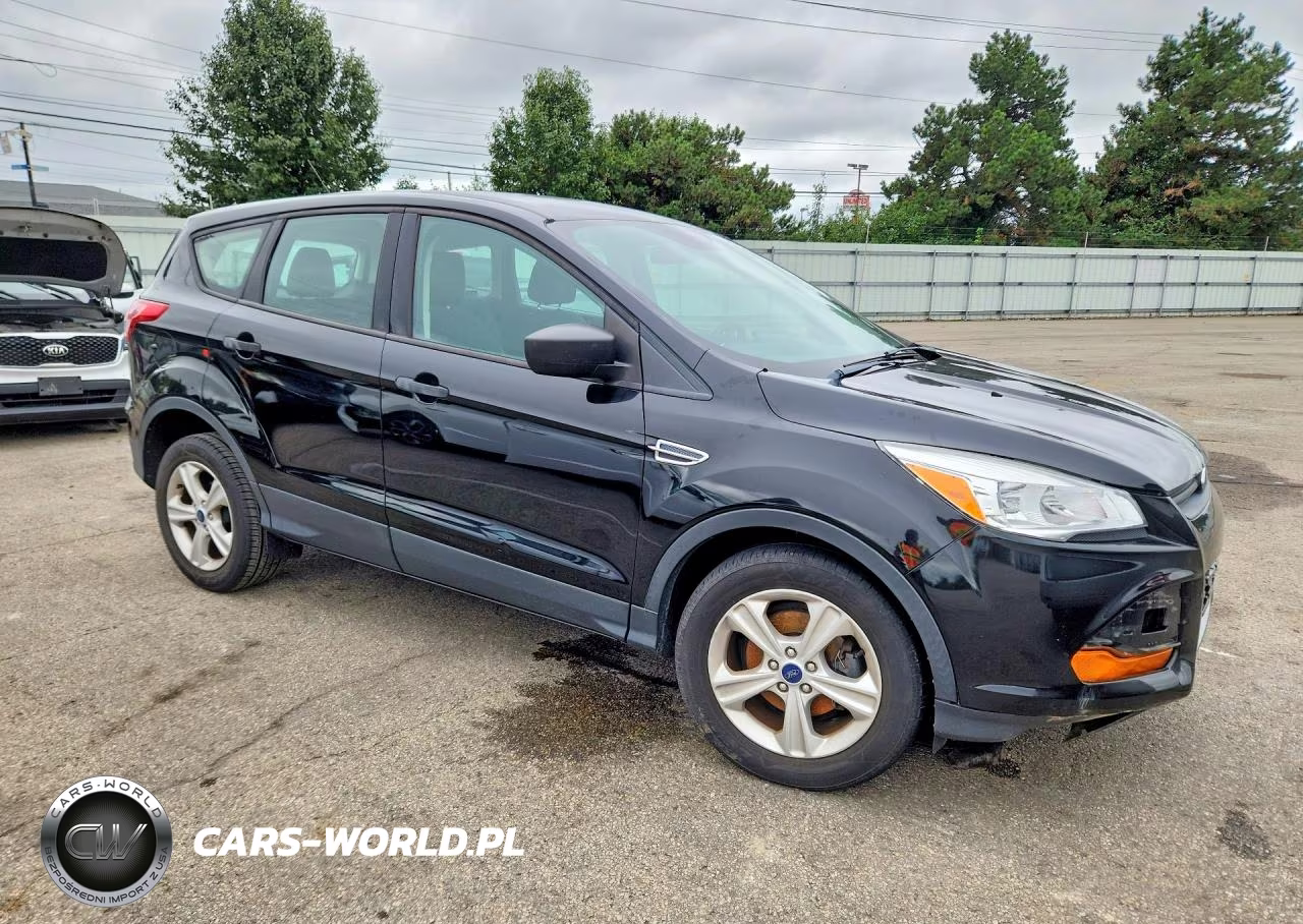 2016 Ford Escape S VIN:1FMCU0F72GUC23001 - 4