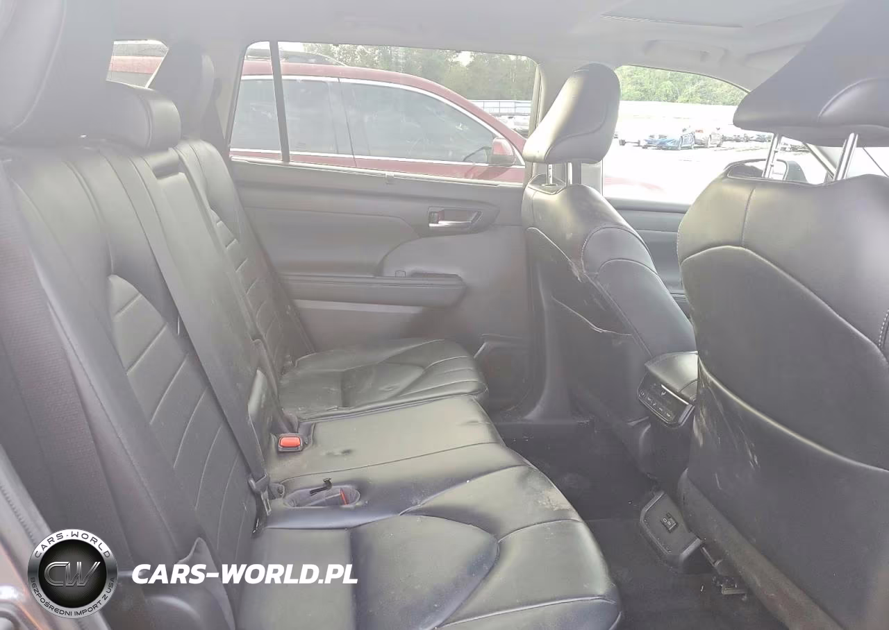 2022 Toyota Highlander Xle VIN:5TDGZRBH7NS240002 - 11