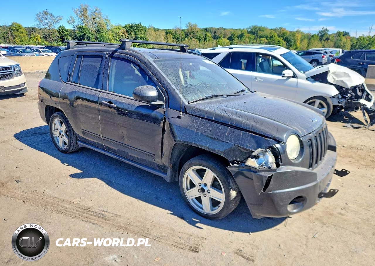 2009 Jeep Compass Sport VIN:1J8FF47B39D192617 - 4