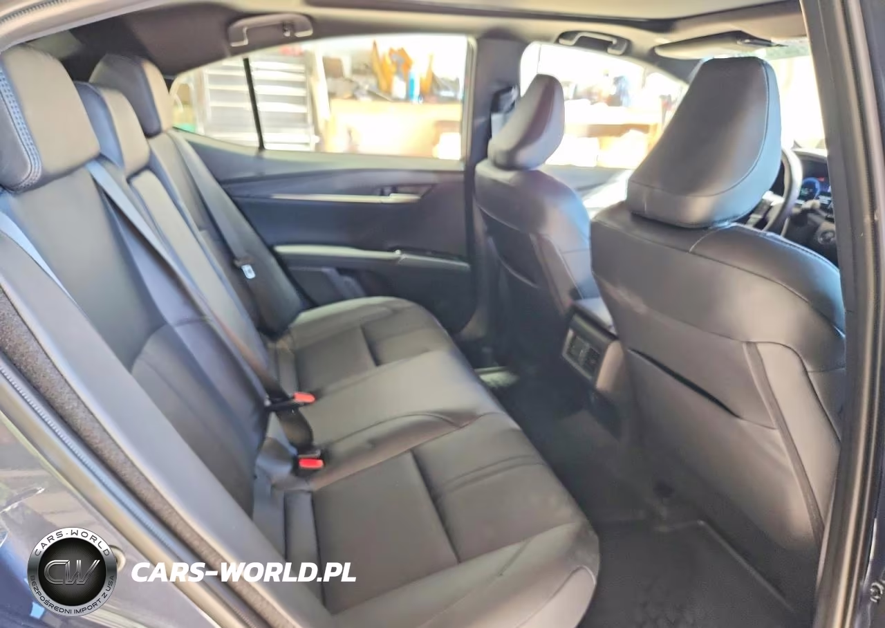 2026 Toyota Camry Xse VIN:4T1DAACK7TU775812 - 10