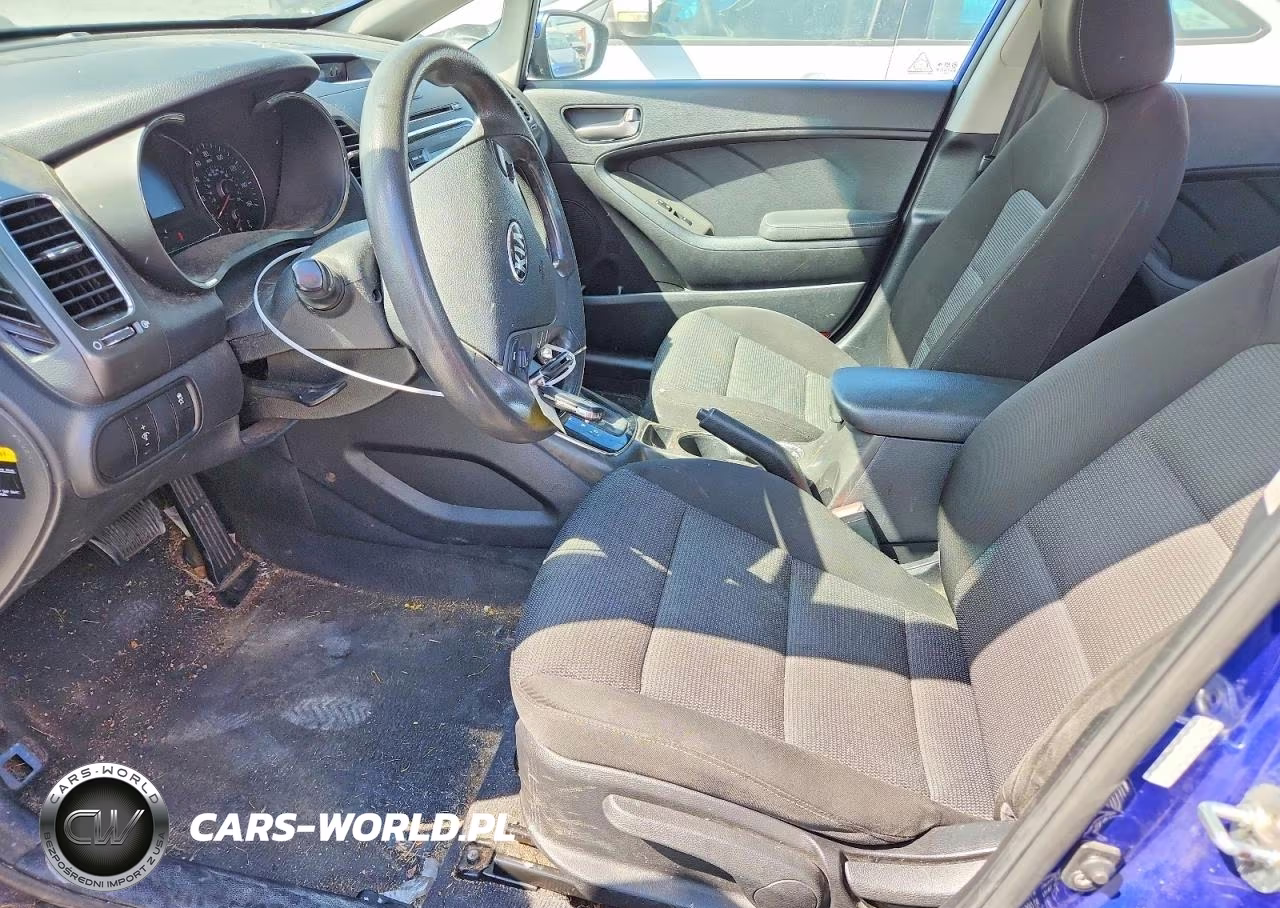2017 Kia Forte Lx VIN:3KPFK4A76HE053599 - 7