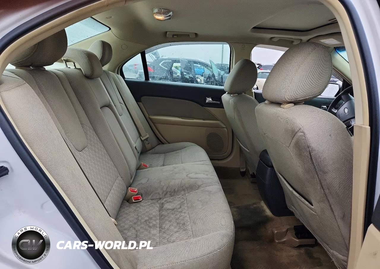 2011 Ford Fusion Se VIN:3FAHP0HA5BR120736 - 10