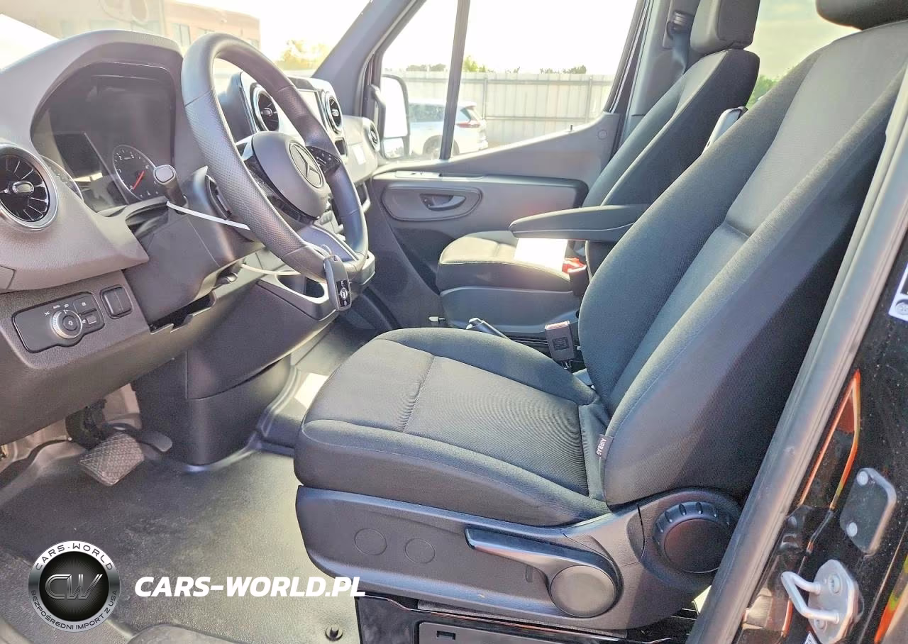 2026 Mercedes-Benz Sprinter 2500 VIN:W1Z4KGHY4TT605969 - 7