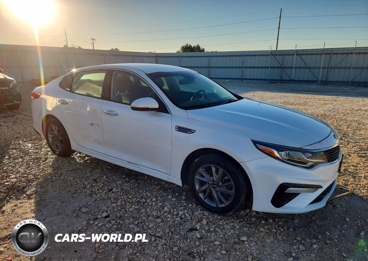 2020 Kia Optima Lx VIN:5XXGT4L37LG442070 - 4