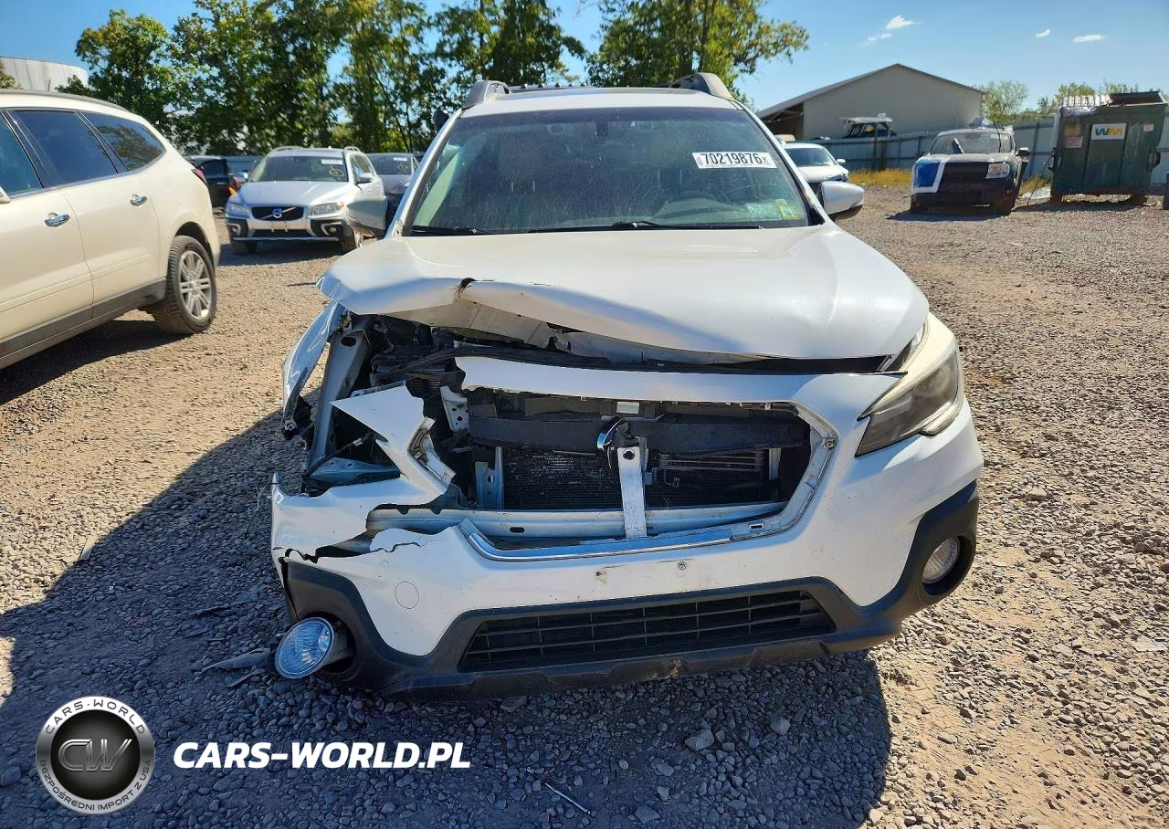 2018 Subaru Outback 3.6R Limited VIN:4S4BSENC7J3372420 - 5
