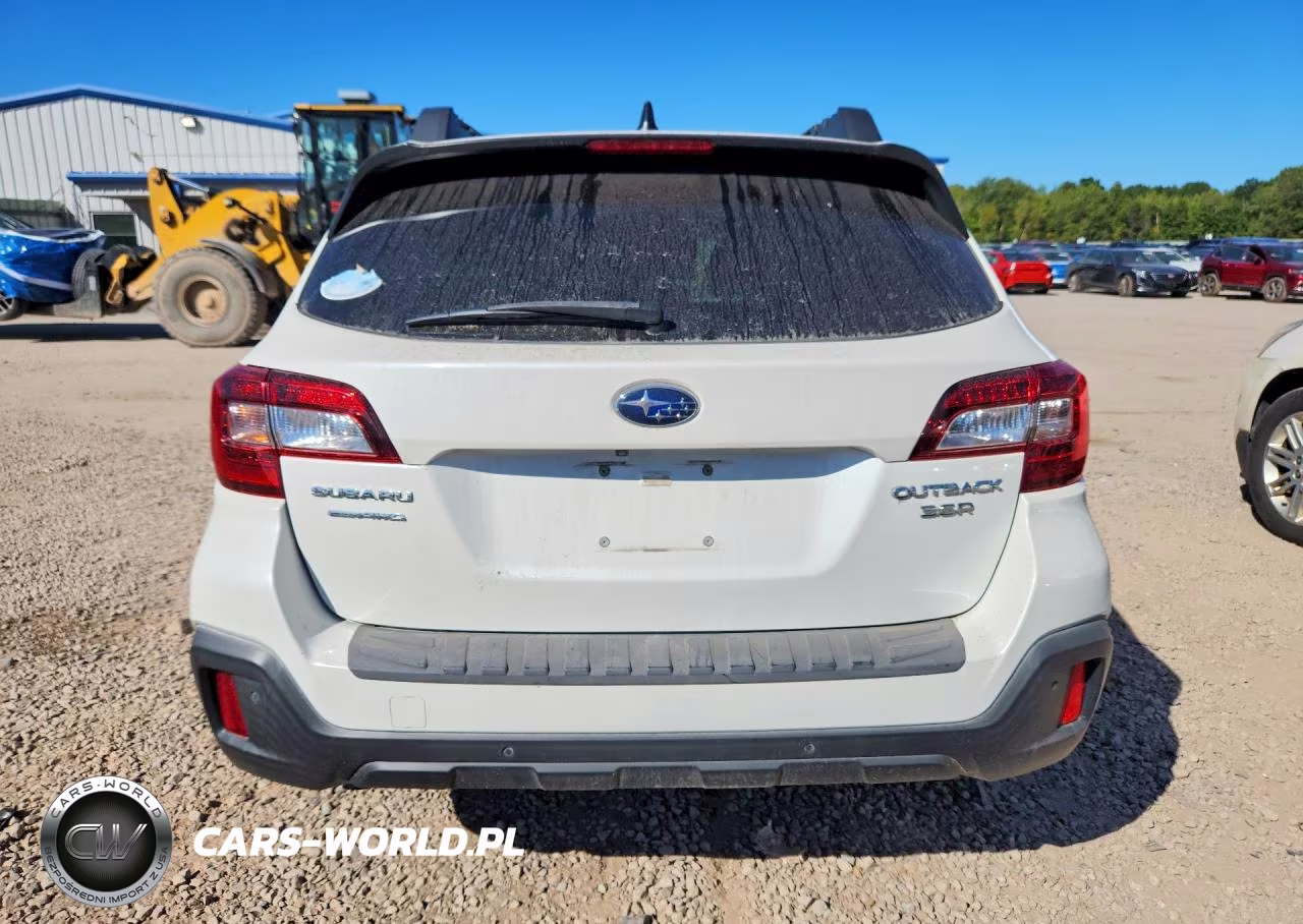 2018 Subaru Outback 3.6R Limited VIN:4S4BSENC7J3372420 - 6