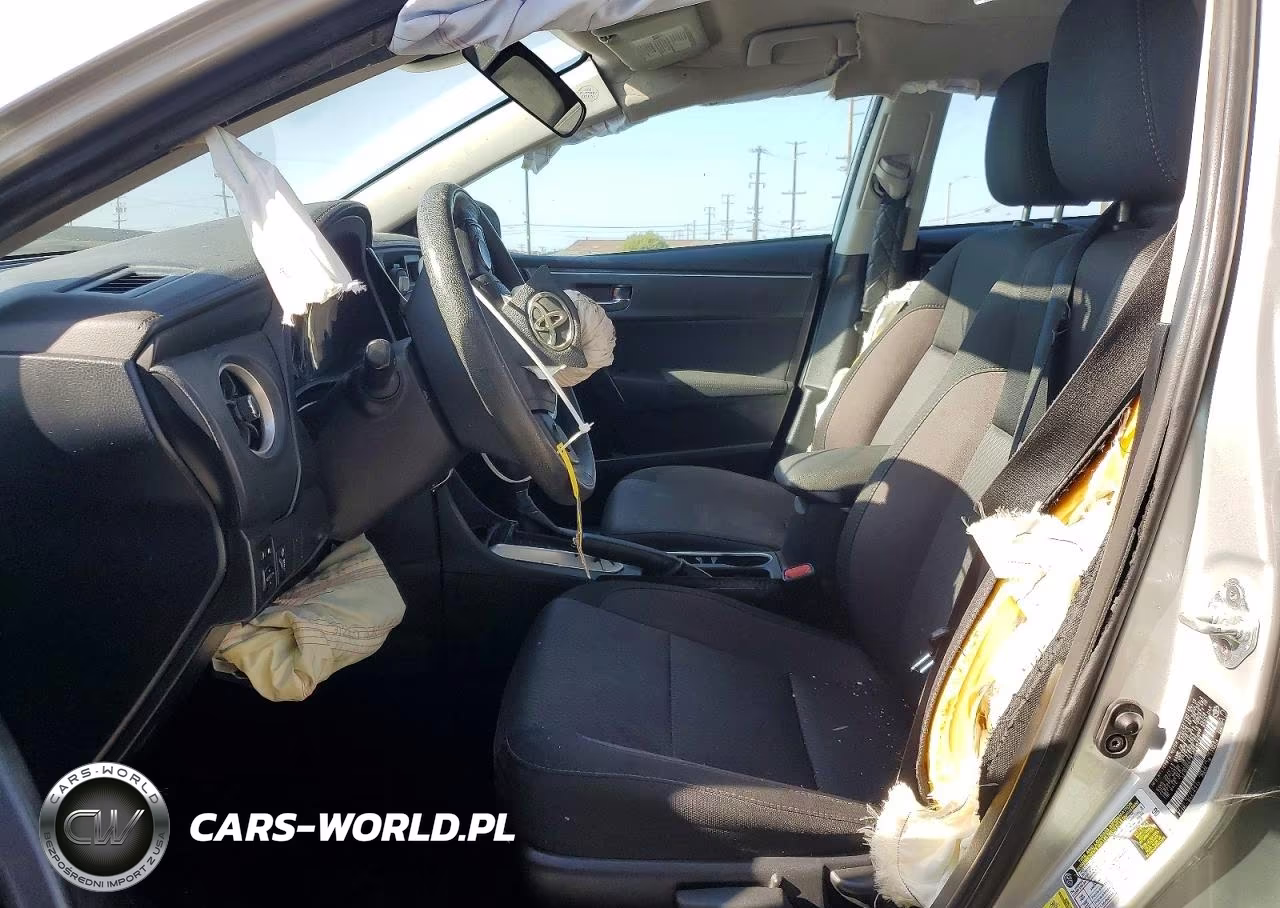 2018 Toyota Corolla Le VIN:2T1BURHEXJC088788 - 7