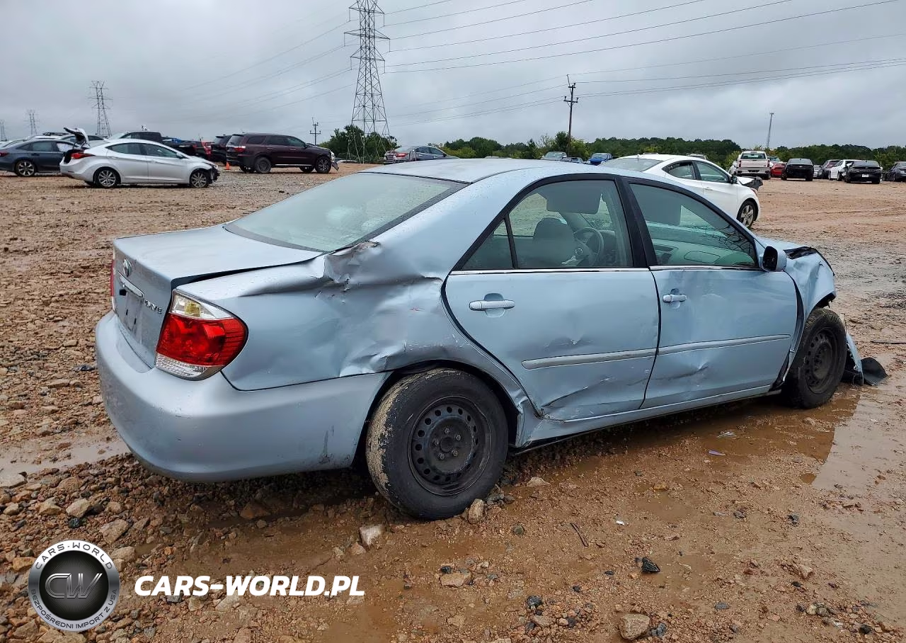 2006 Toyota Camry Le VIN:4T1BE32K76U742676 - 3