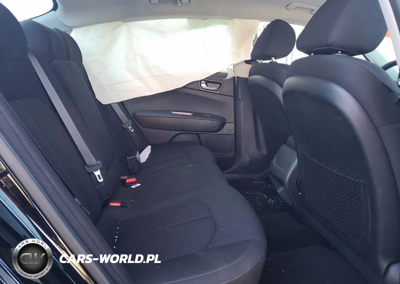 2019 Kia Optima Lx VIN:5XXGT4L32KG335541 - 10